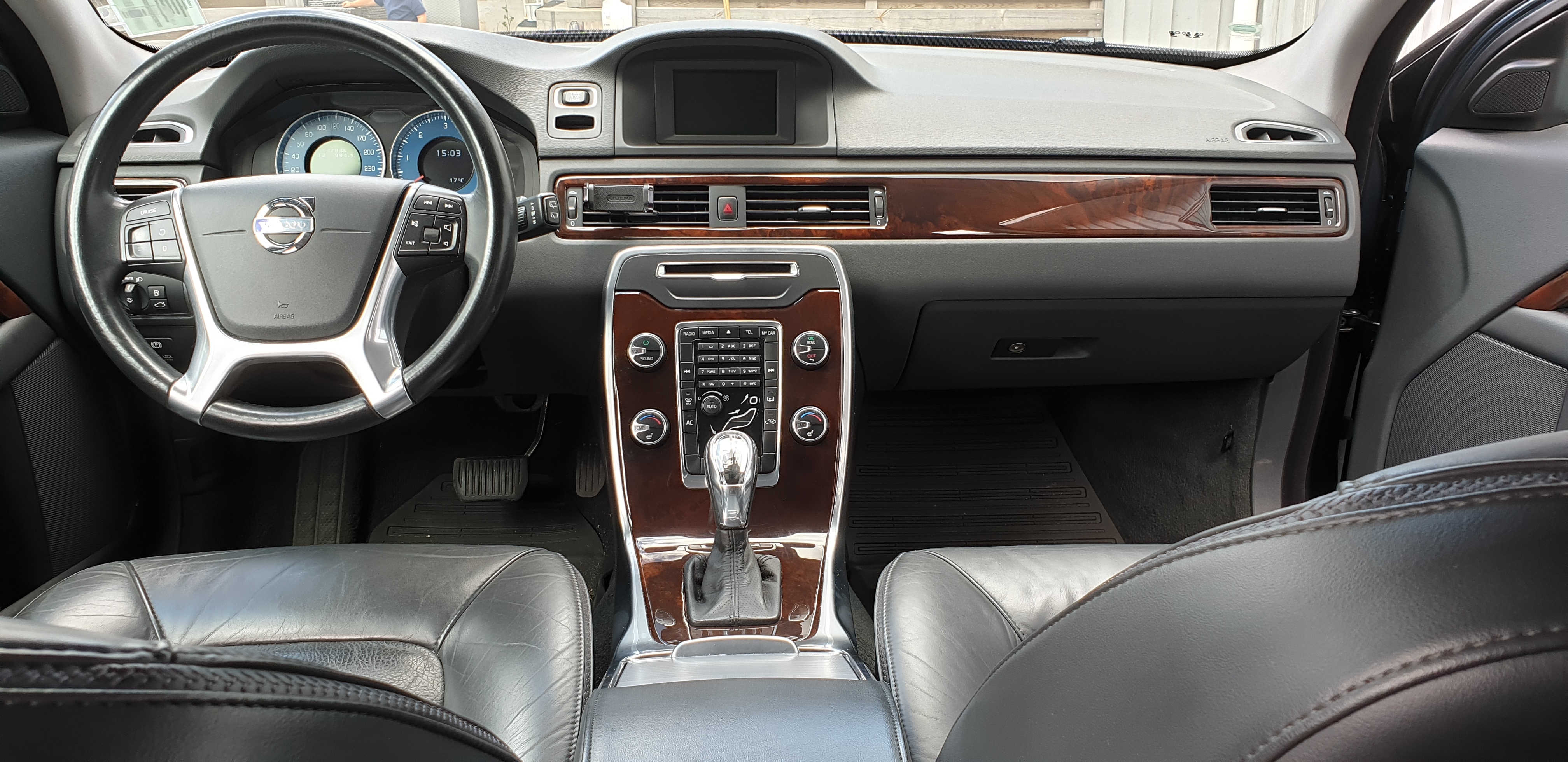 Volvo V70 D4 (5 cyl.) 2013, bild 6/7