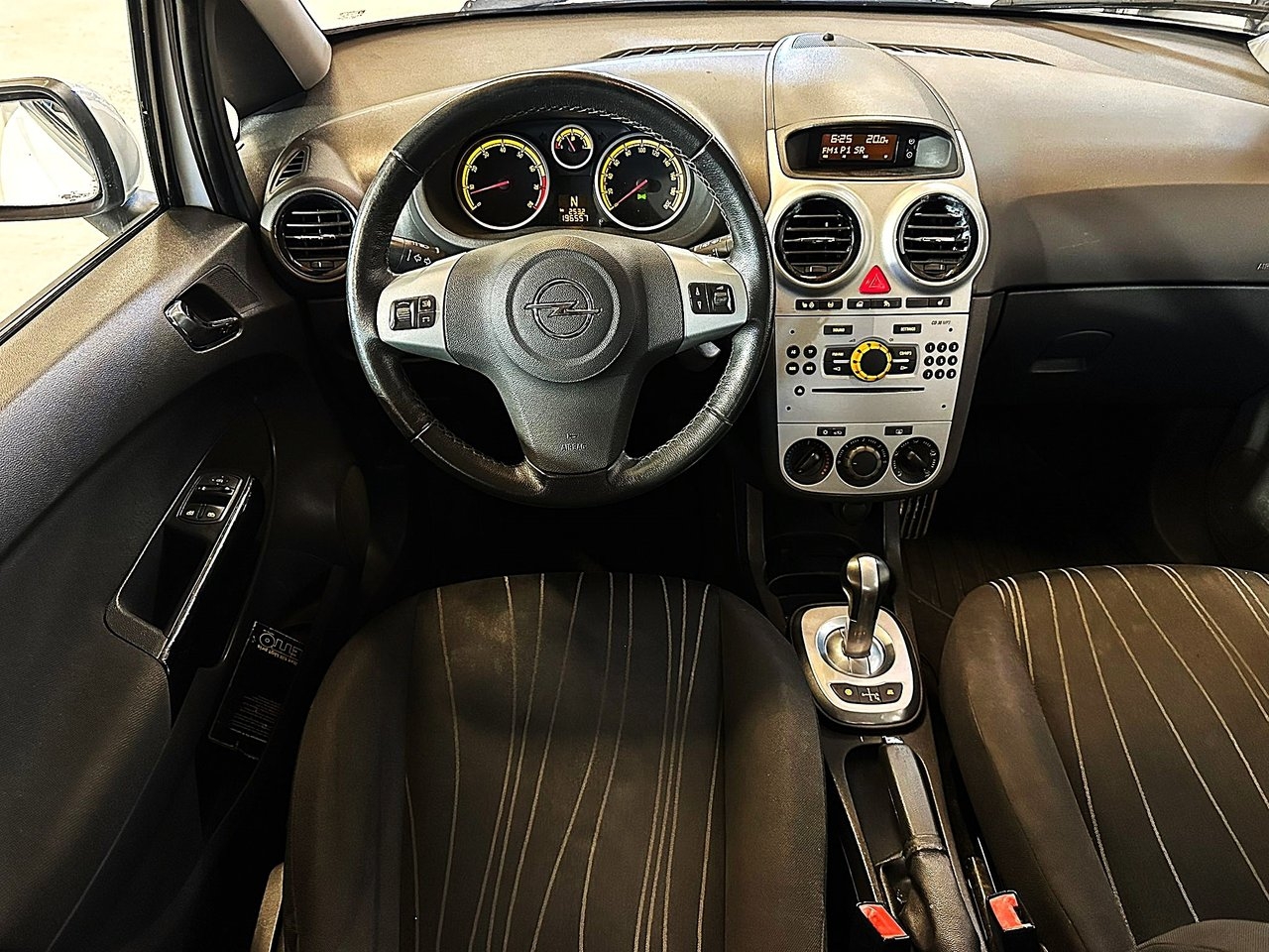 Opel Corsa 2011, photo 5/7