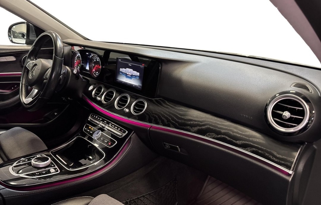 Mercedes-Benz E 220 T d 9G-Tronic 2017, bild 4/10