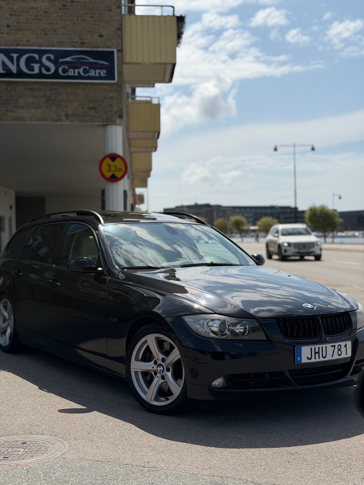 BMW 335