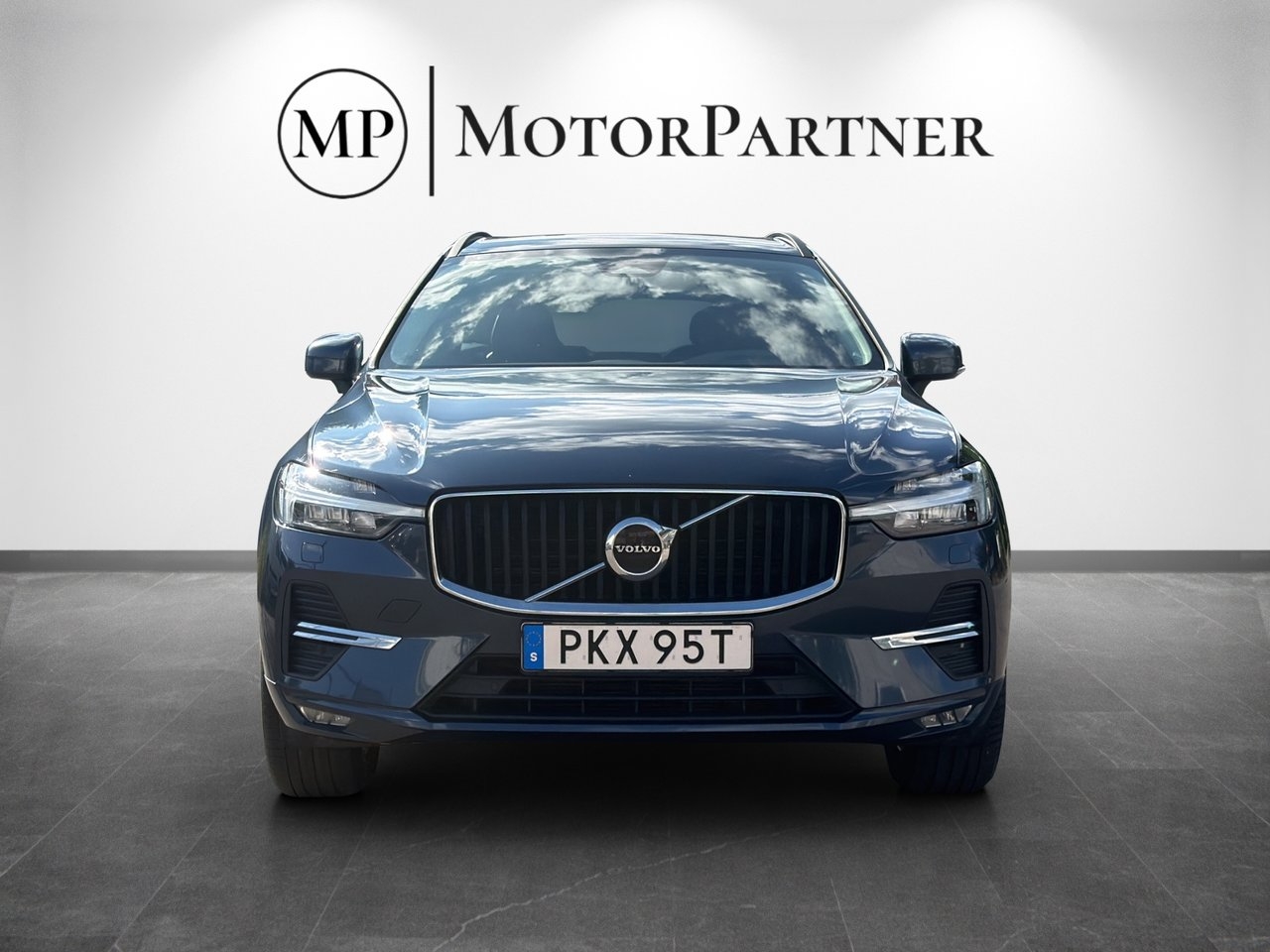 Volvo XC60 2022, kuva 2/10