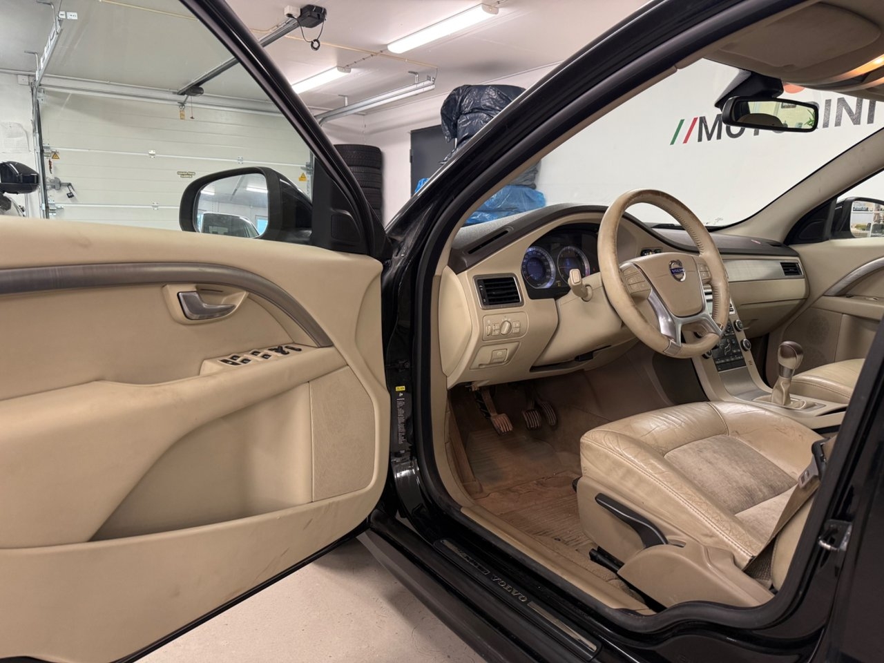 Volvo V70 2010, bild 4/10