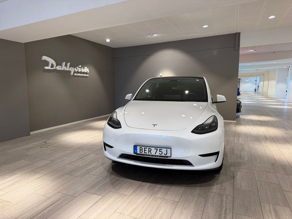 Tesla Model Y Självkörningsförmåga 3 2023, photo 5/10