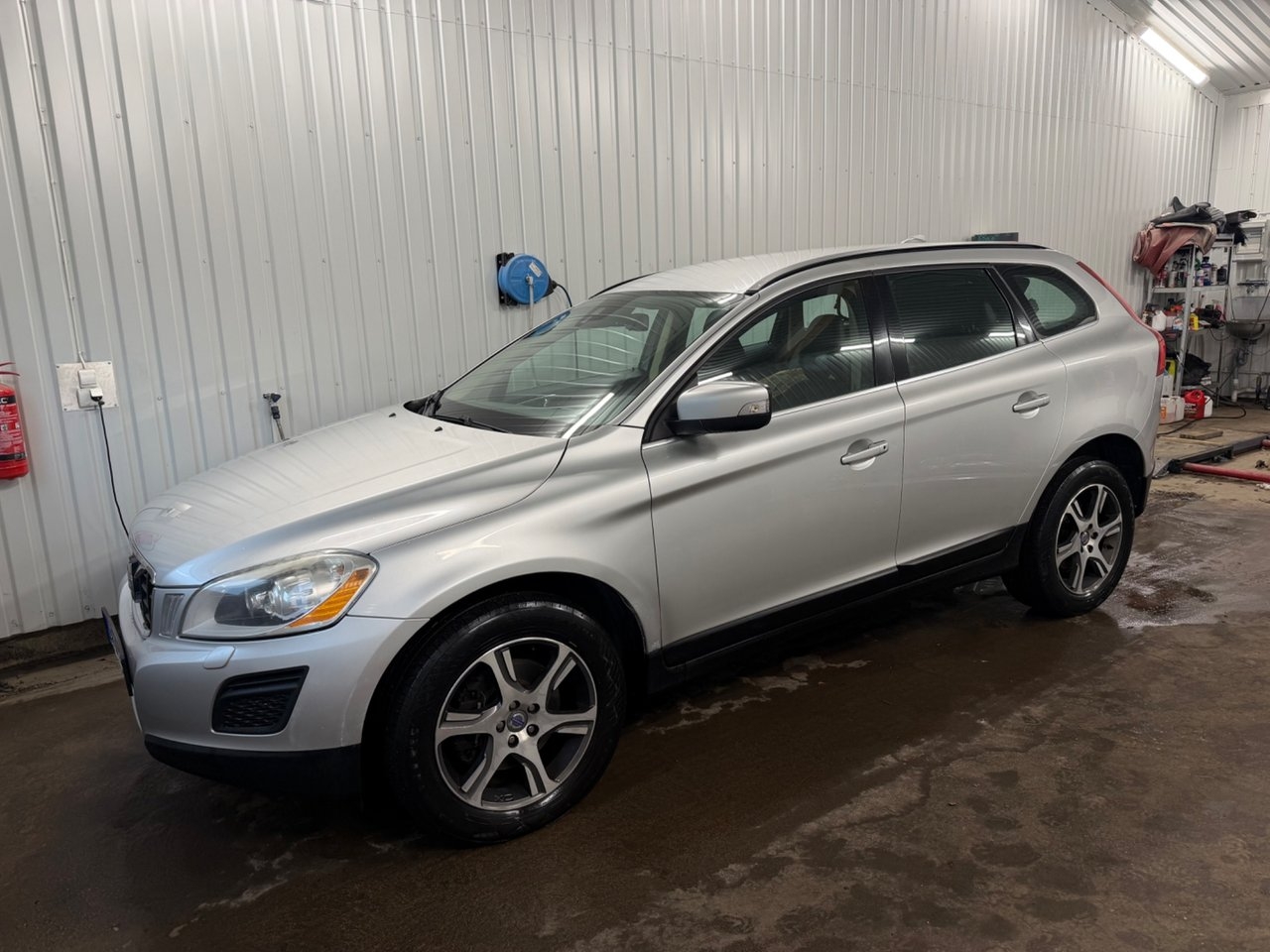 Volvo XC60 2013, photo 2/8