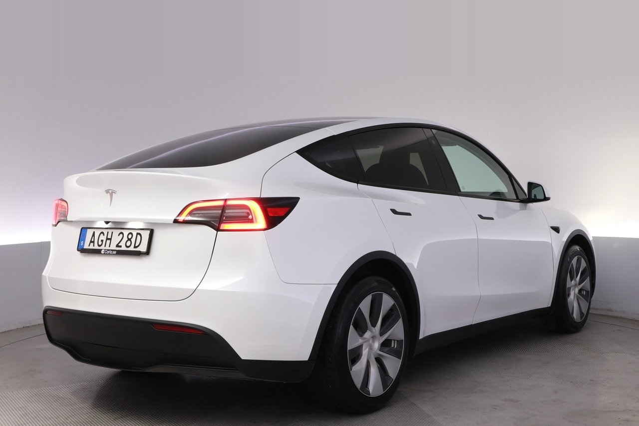 Tesla Model Y 2023, bild 5/10