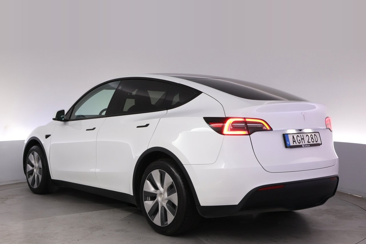 Tesla Model Y 2023, bild 4/10
