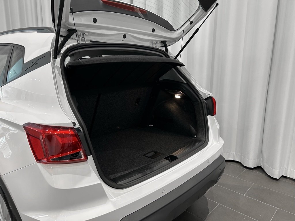 Seat Arona TSI 95hk 2023, bild 4/10