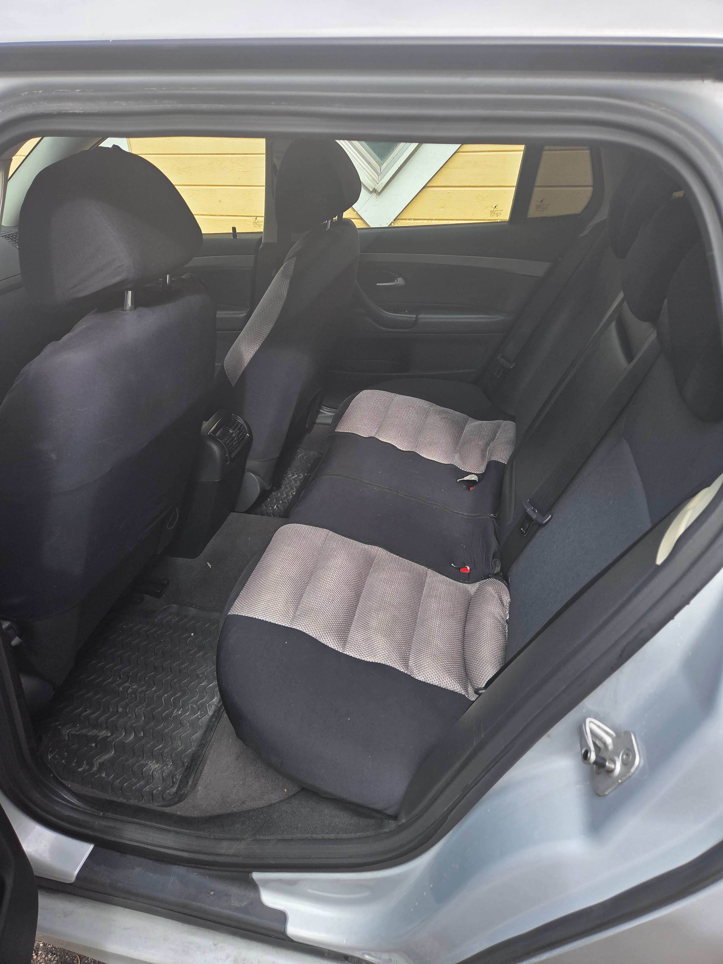 Saab 9-3 2010, bild 6/7