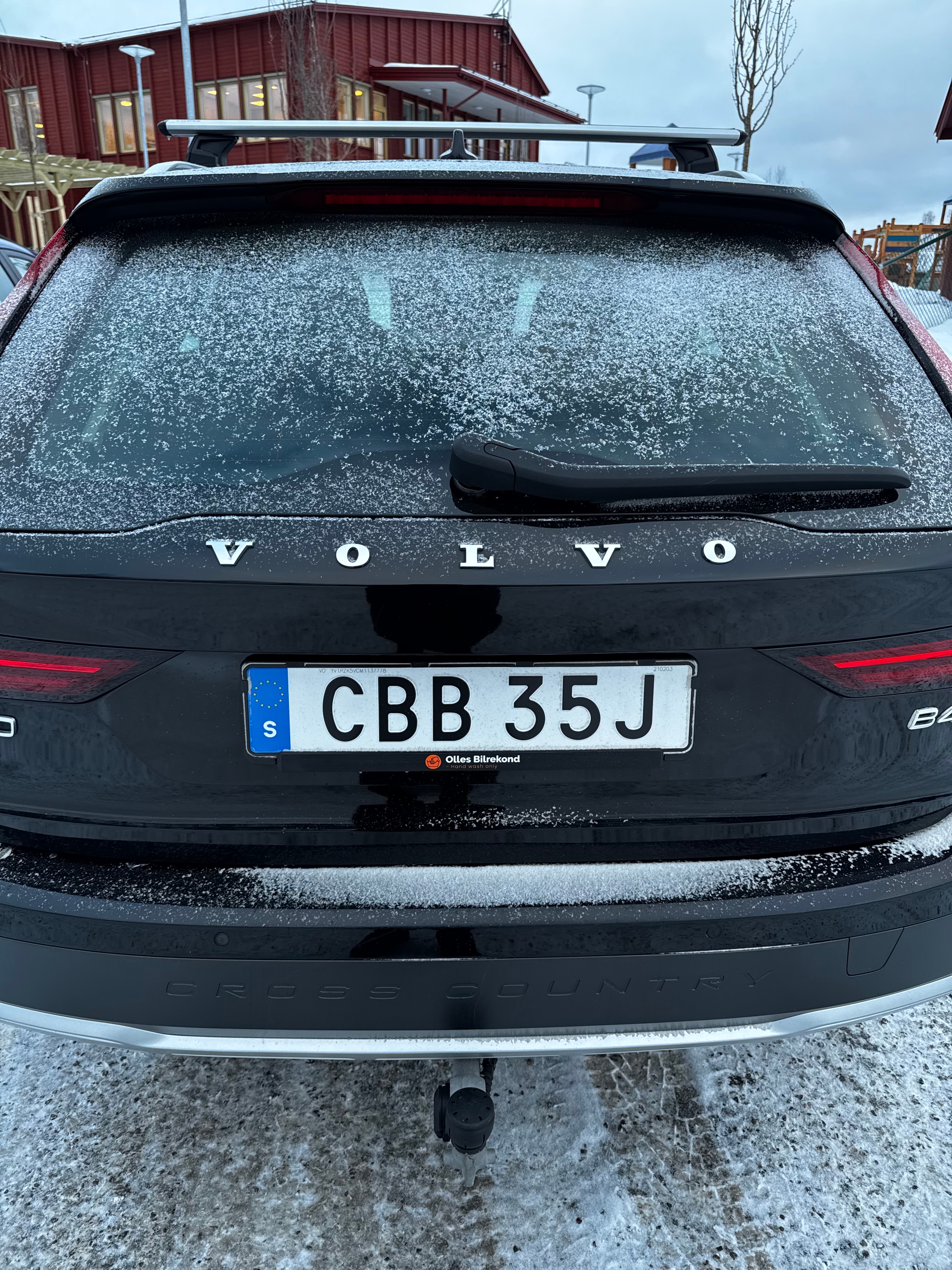 Volvo V90 Cross Country 2021, photo 7/10