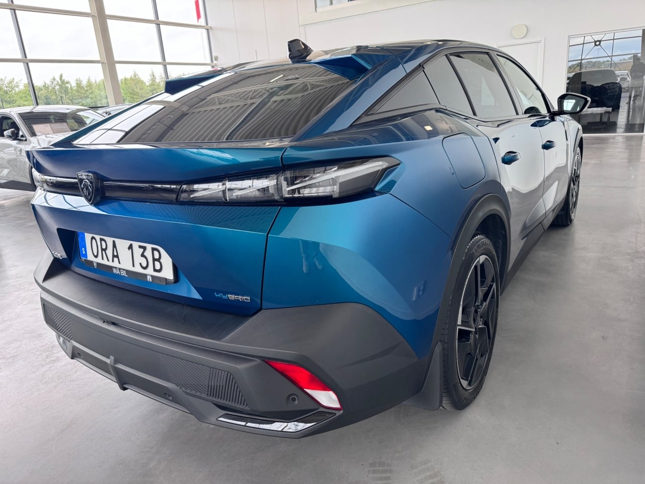 Peugeot 408 Plug-In Hybrid 225 2022, bild 5/10