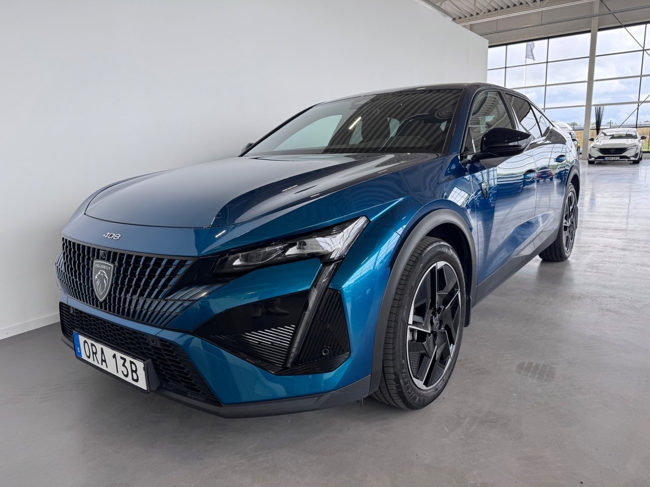 Peugeot 408