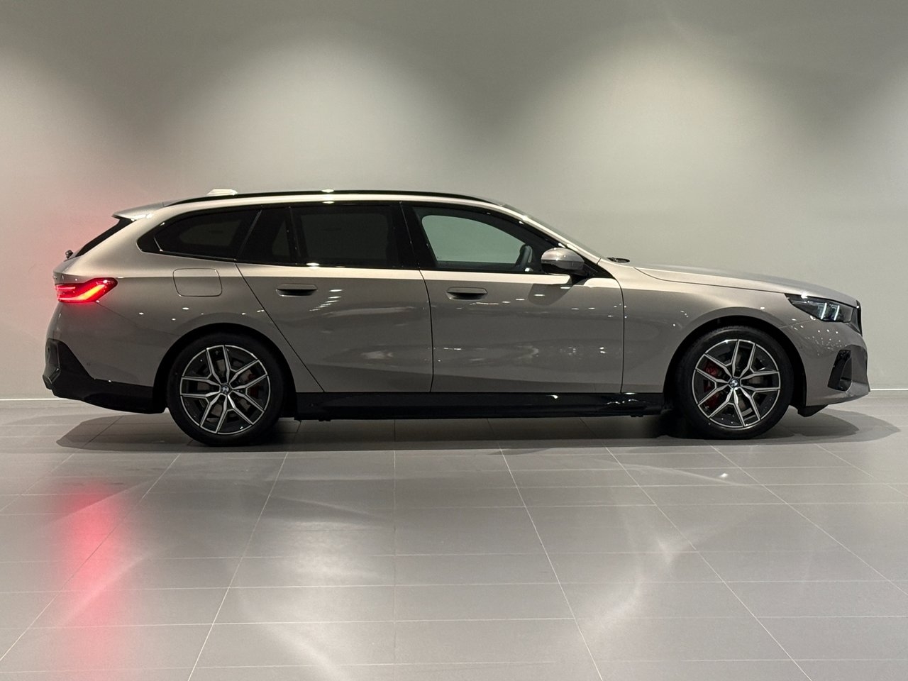 BMW i5 2027, bild 3/10