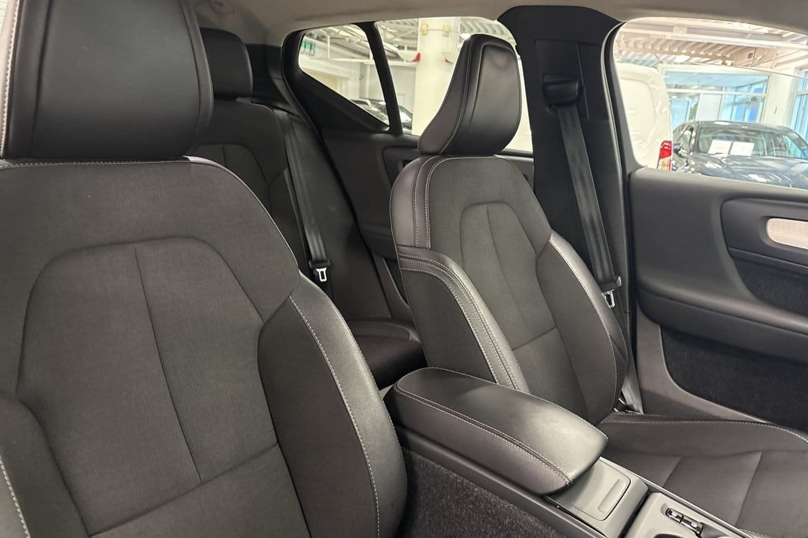 Volvo XC40 2020, bild 7/8