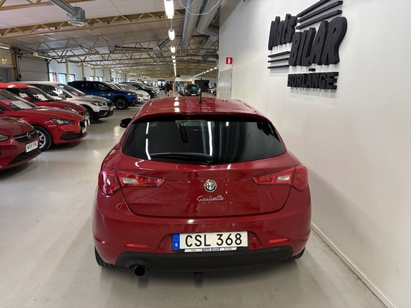 Alfa Romeo Giulietta 2014, bild 4/9