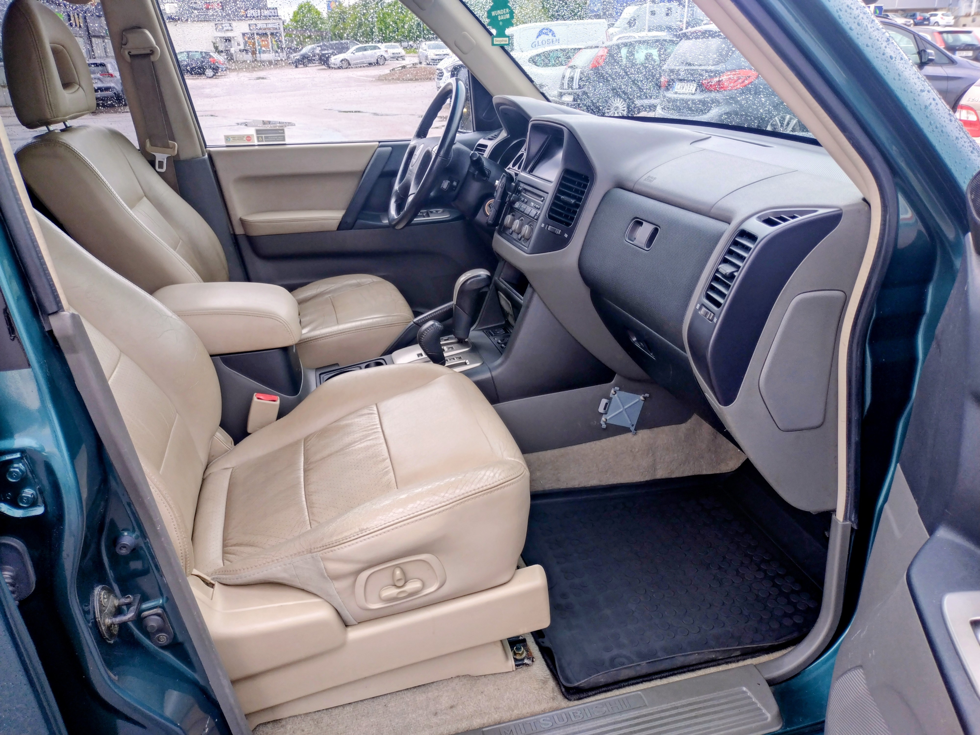 Mitsubishi Pajero 3.5/4WD bensin/automat 2006, bild 3/5