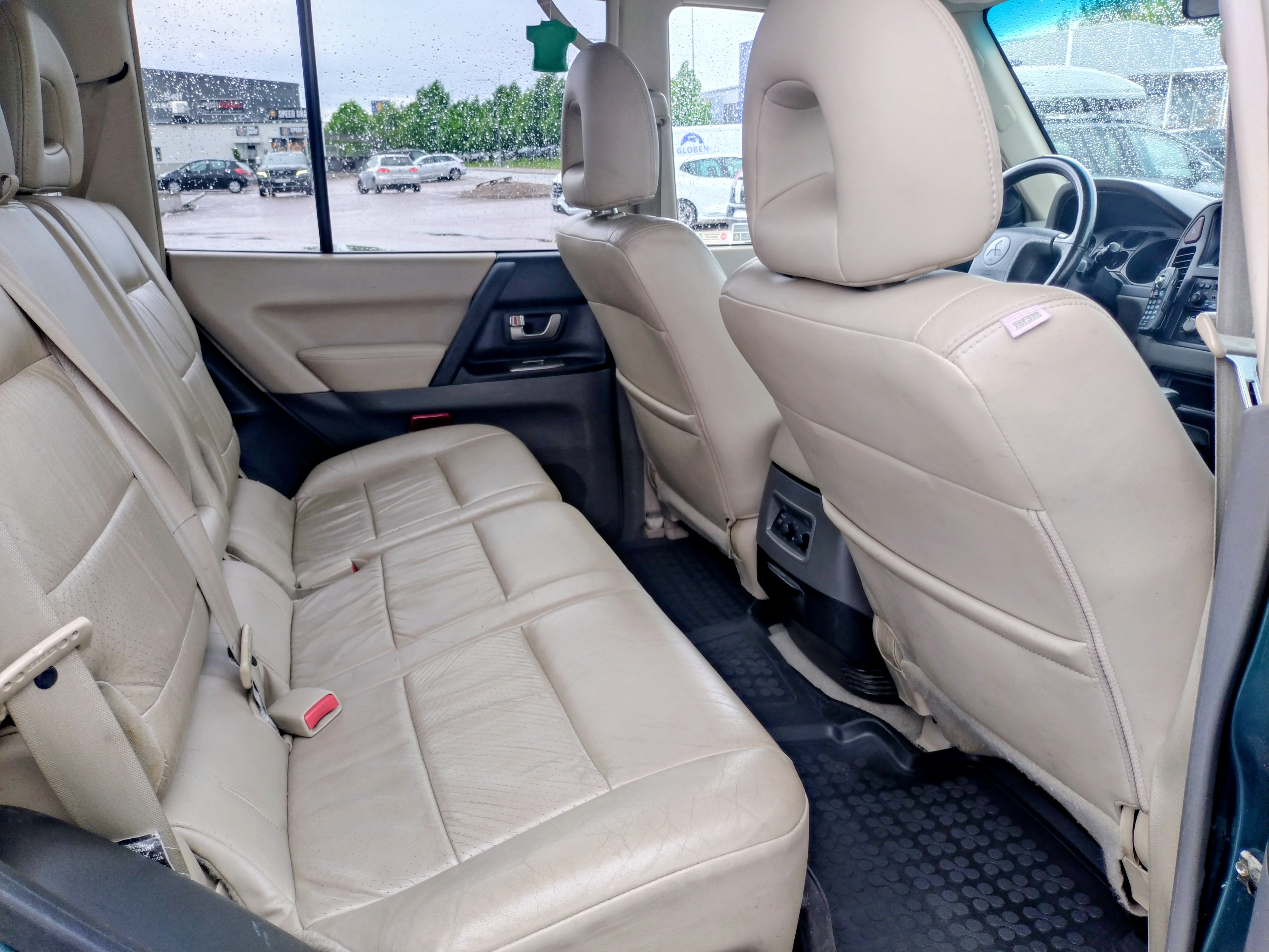Mitsubishi Pajero 3.5/4WD bensin/automat 2006, bild 4/5