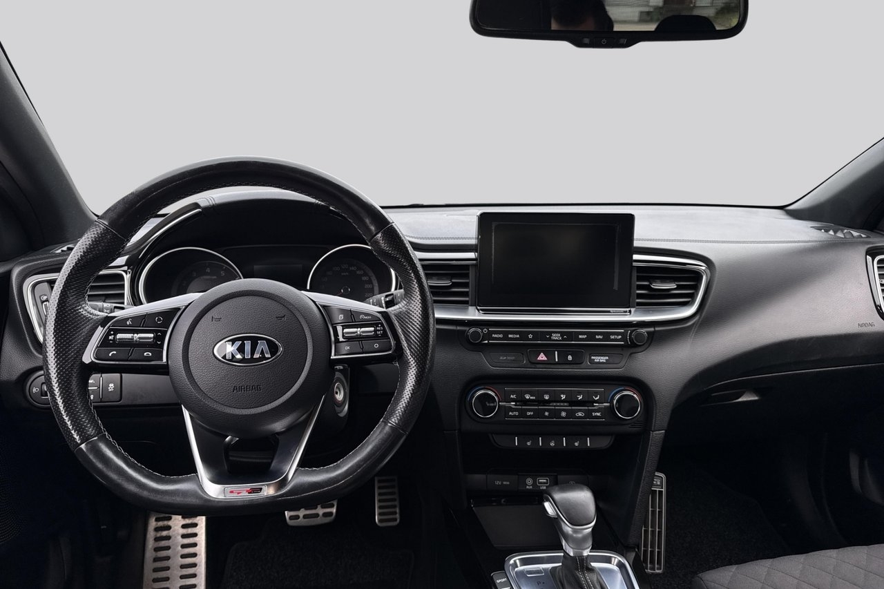 Kia Ceed SW 1.4 T-GDi DCT GT Line 2019, photo 7/10