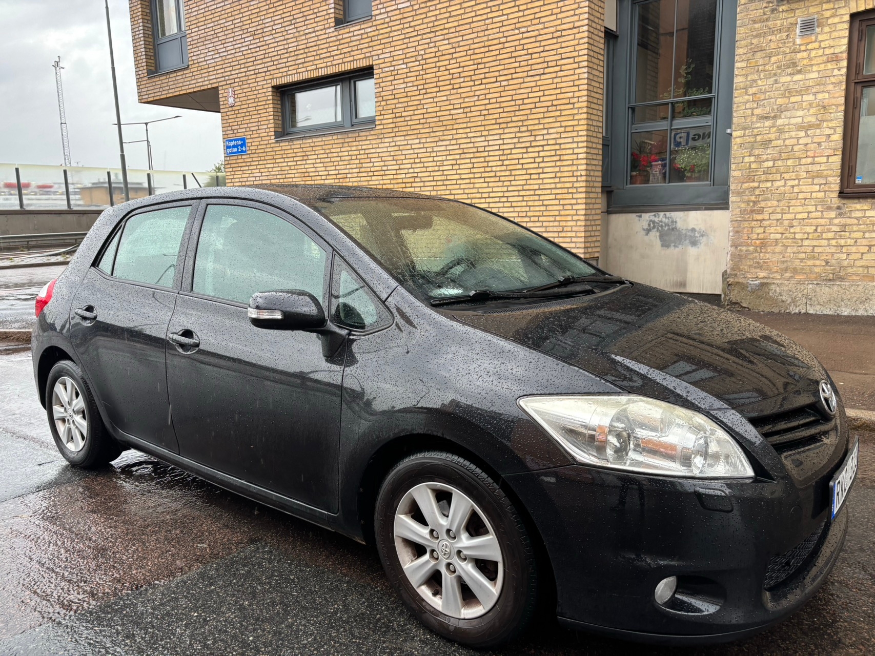 Toyota Auris 5-dörrar 1.4 D-4D Manuell 2012, bild 4/8