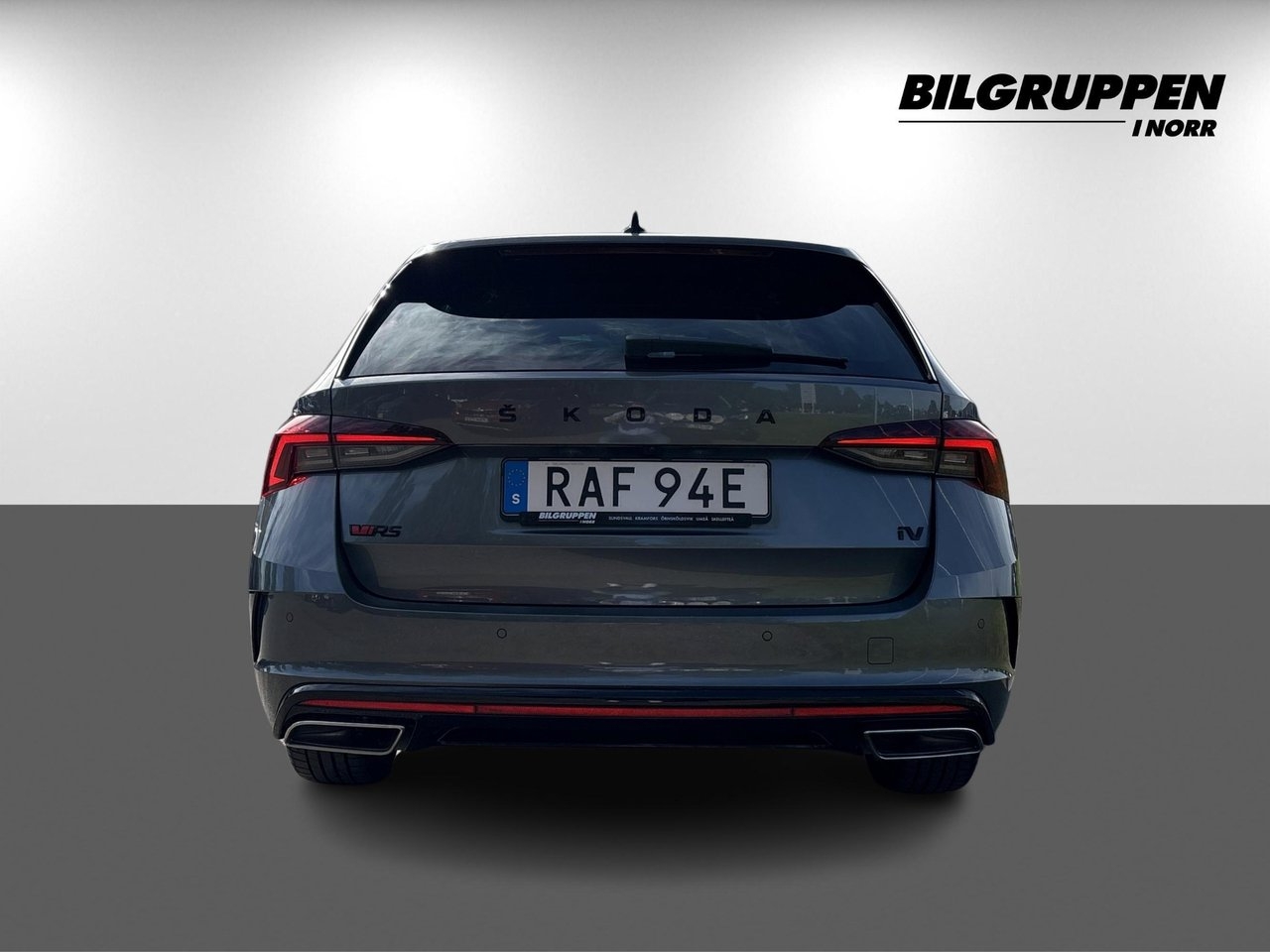 Skoda Octavia Kombi RS iV (V-hjul, Drag) 2023, bild 5/10
