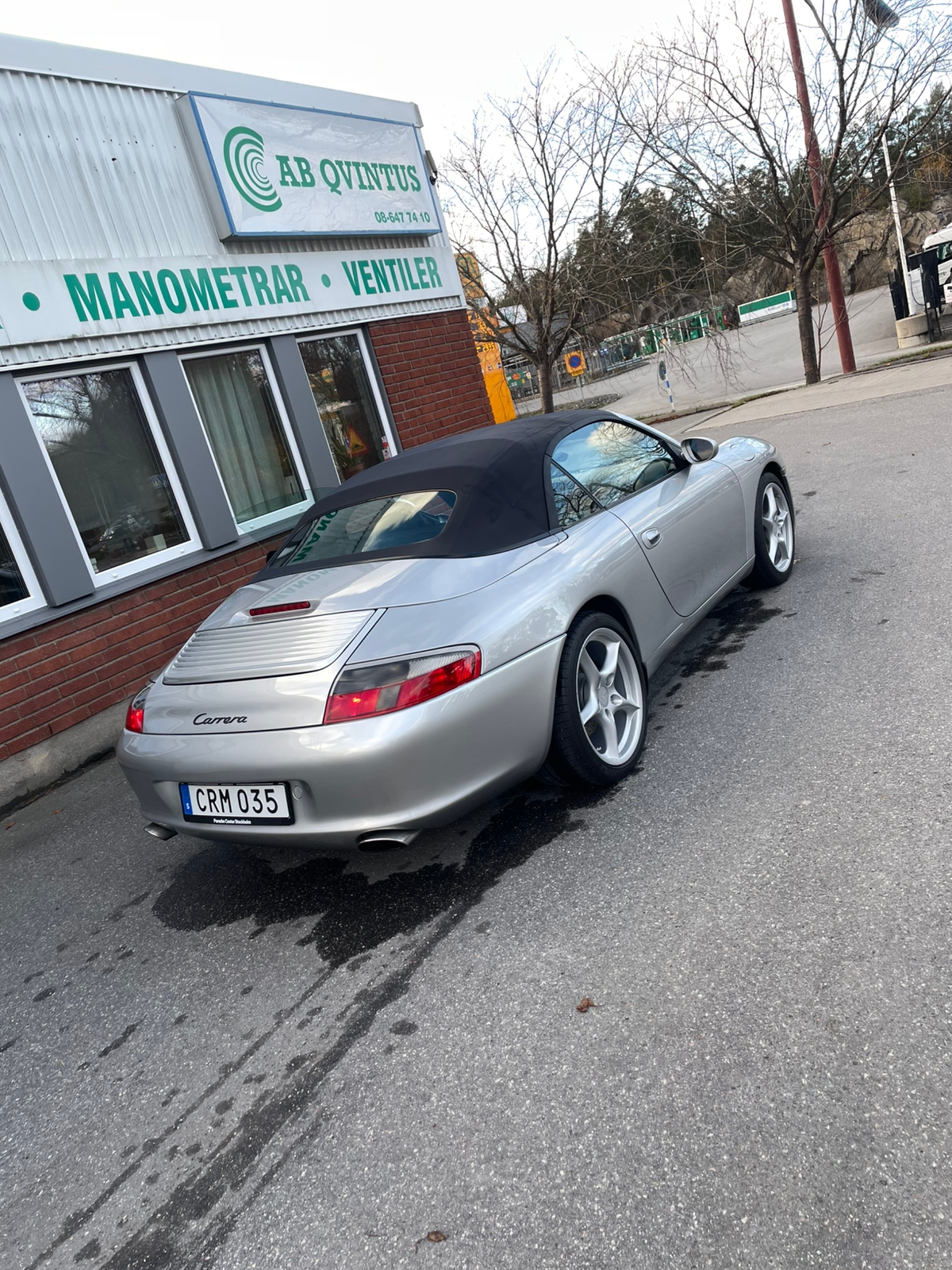 Porsche 911 Carrera Cabriolet Manuell 2003, bild 3/5