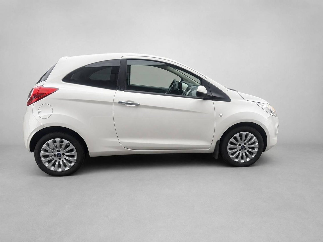 Ford Ka 1.2 Titanium Euro 5 2011, bild 5/9
