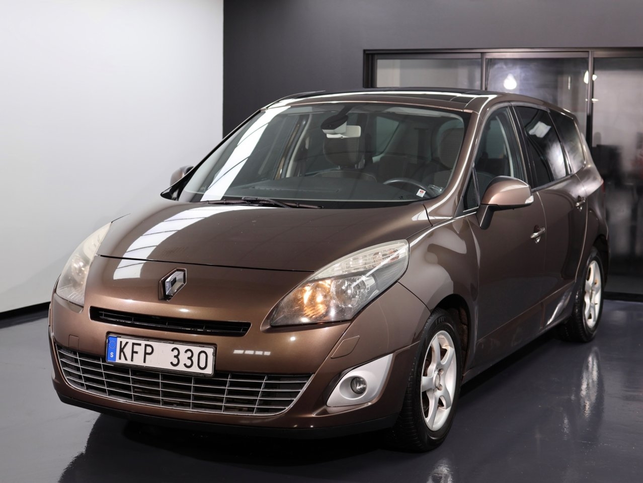 Renault Grand Scenic 2010, kuva 6/10