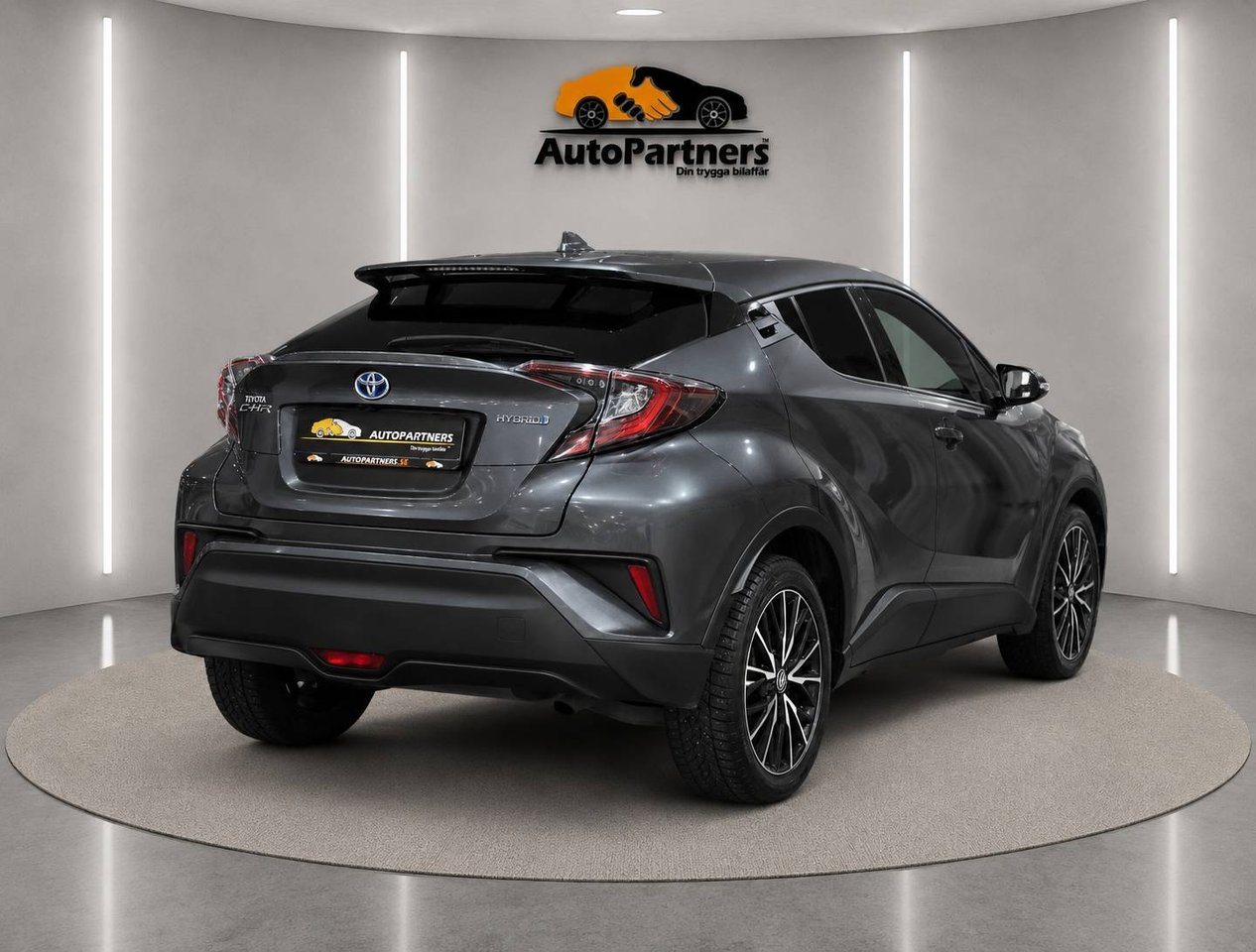 Toyota C-HR Hybrid Executive JBL 2019, bild 4/10