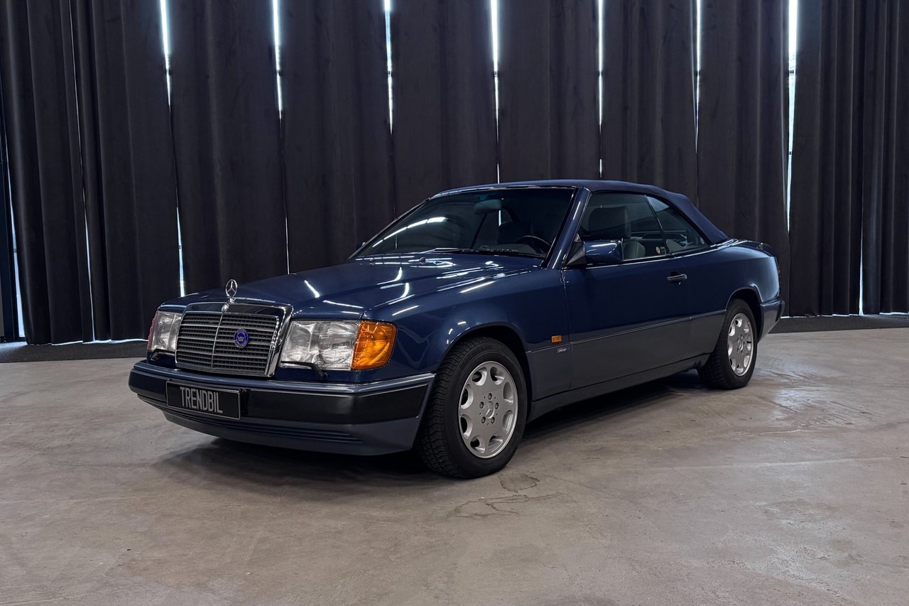 Mercedes-Benz 300 1993, bild 3/10