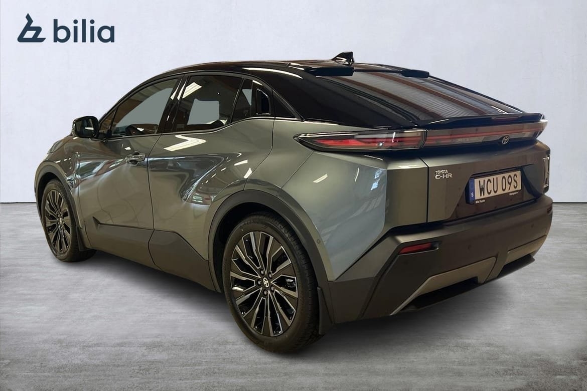 Toyota C-HR EXECUTIVE AWD 2026, bild 2/10