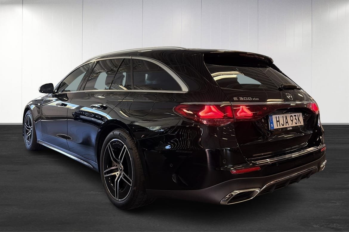 Mercedes-Benz E 300 de 4MATIC AMG Line 2025, bild 4/10
