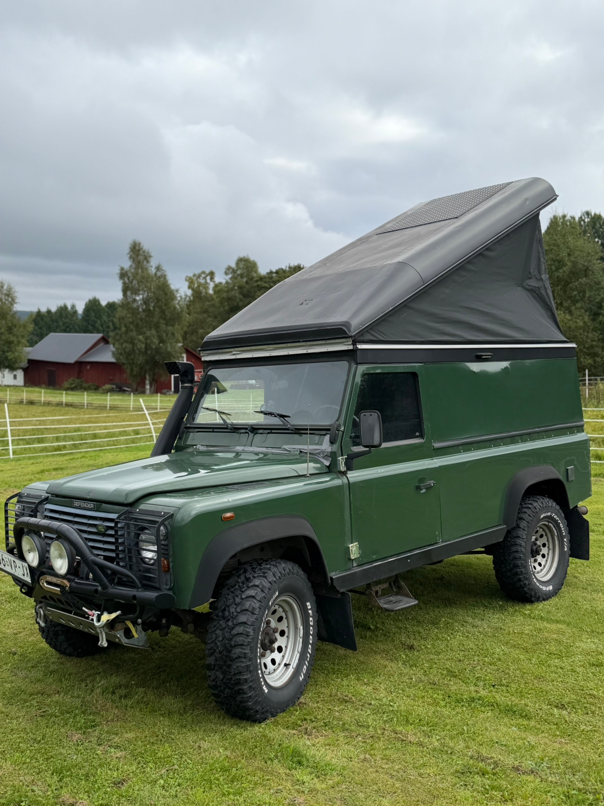 Land Rover Defender