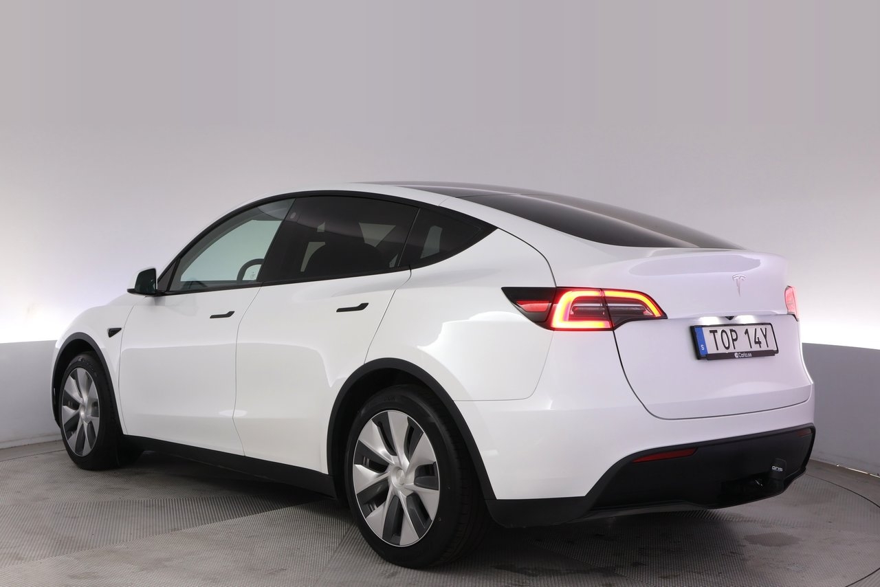 Tesla Model Y 2023, bild 4/10