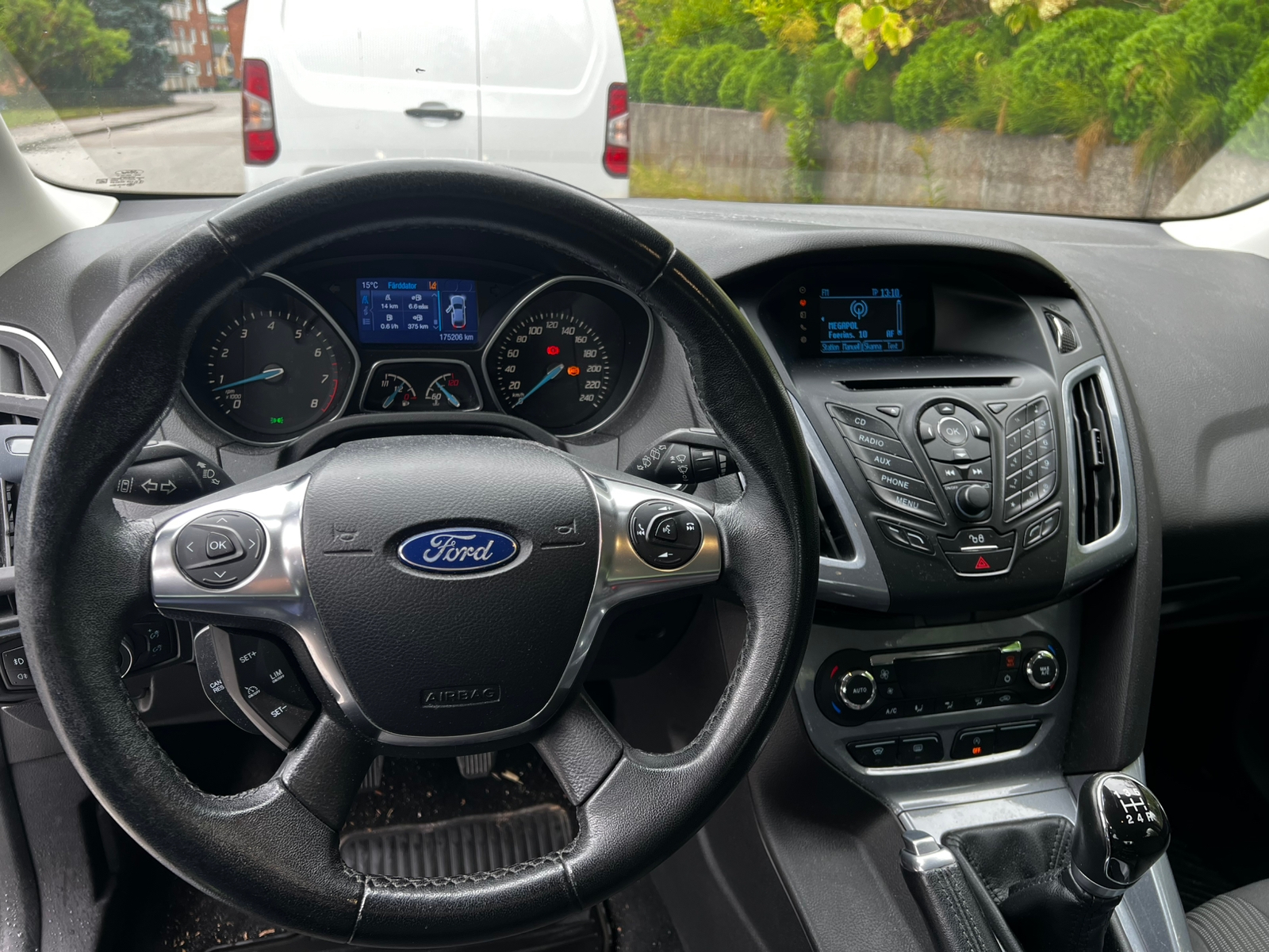 Ford Focus 1.0 EcoBoost Manuell 2014, kuva 6/10