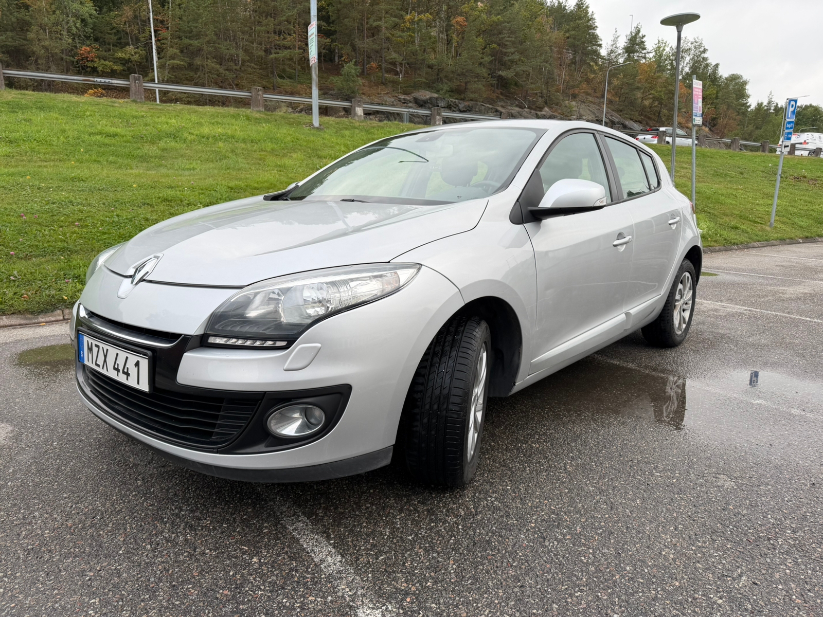 Renault Megane III 1.6 E85 Manuell 2013, bild 2/10