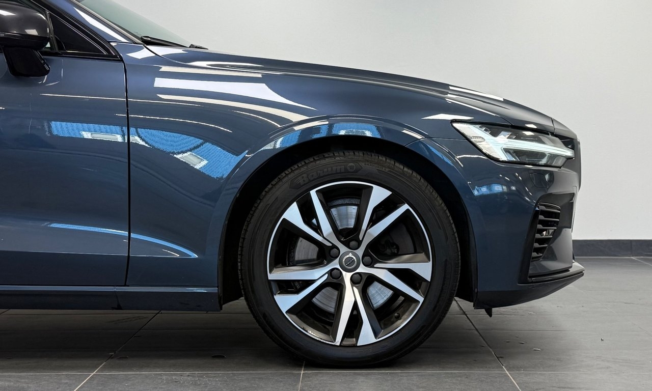 Volvo V60 T8 Twin Engine AWD R-Design 2020, bild 4/10