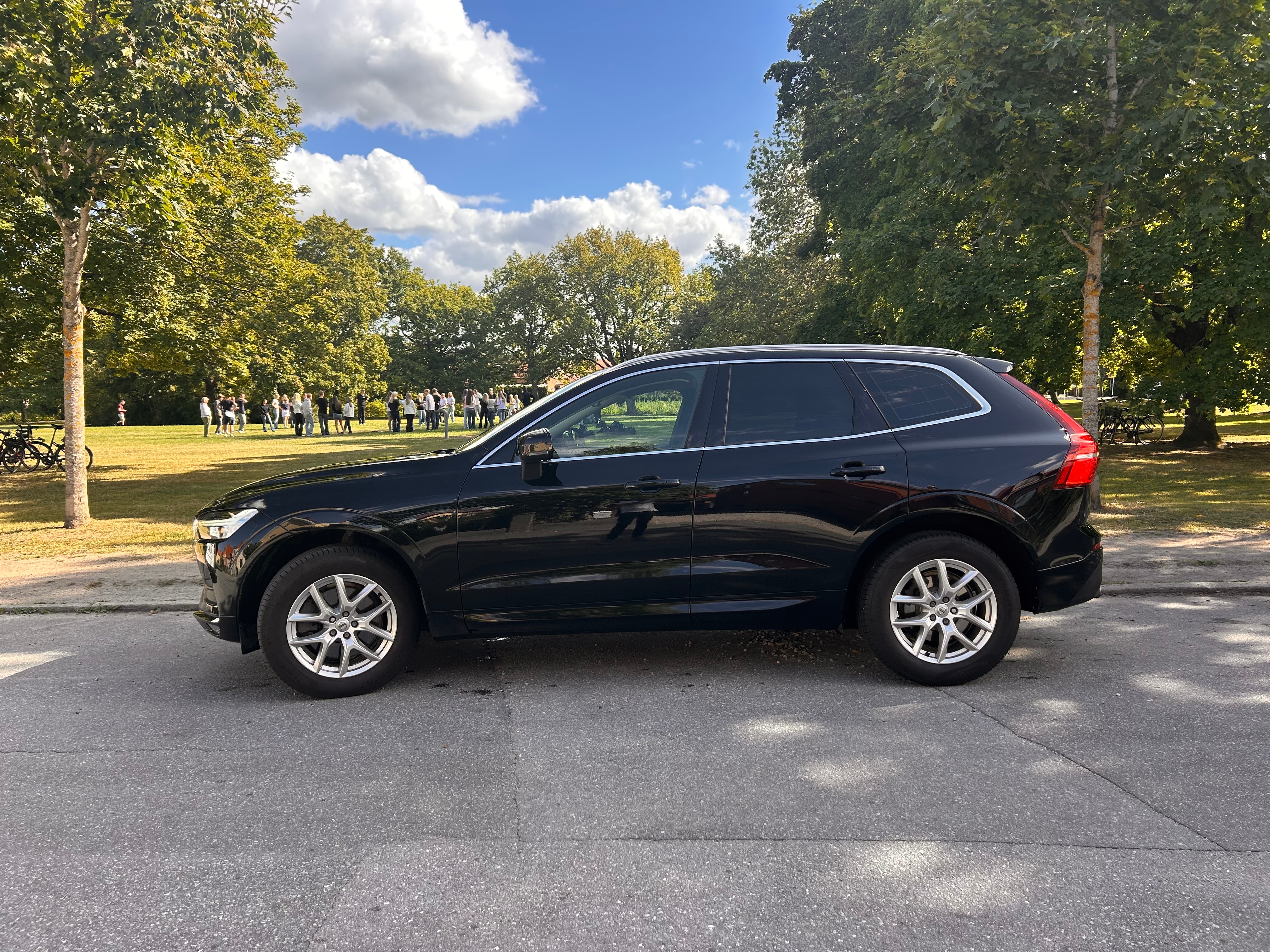 Volvo XC60 B4 AWD Geartronic 2021, bild 3/4