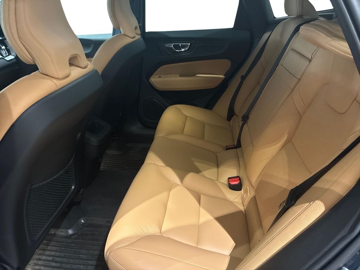 Volvo XC60 2020, bild 6/14