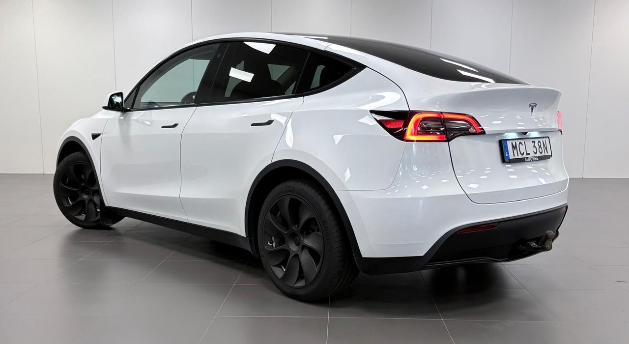 Tesla Model Y STANDARD RANGE 2023, bild 7/10