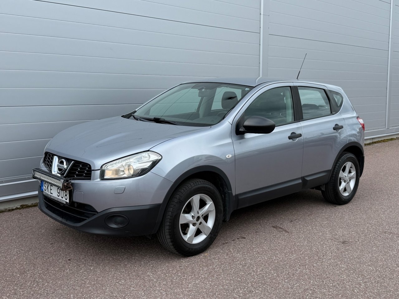 Nissan Qashqai 1.6 2013, photo 2/10