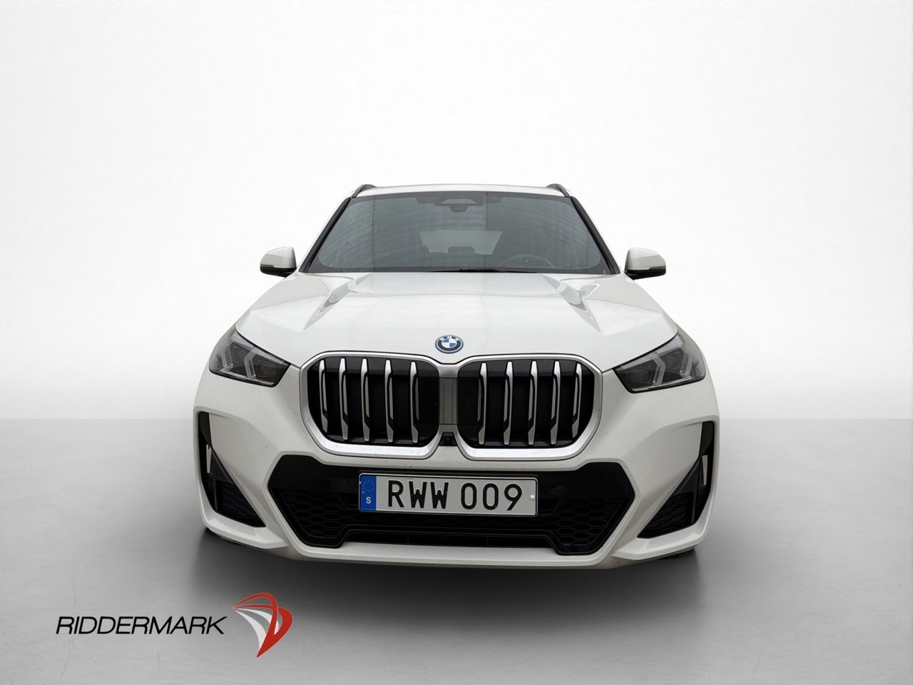 BMW X1 xDrive30e 326hk M Sport H/K 2023, bild 2/36