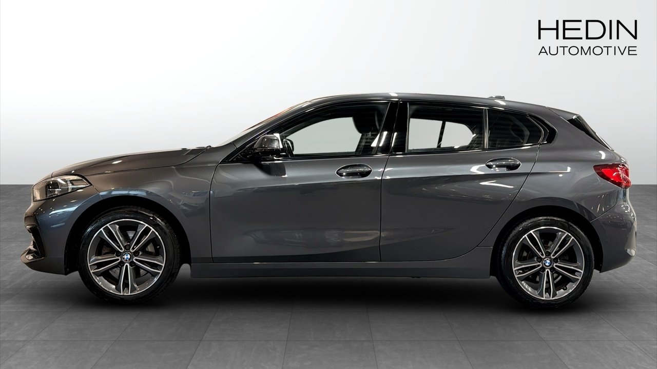 BMW 118 i 5-d Sport Line Hi-Fi M-ratt 2020, bild 6/13