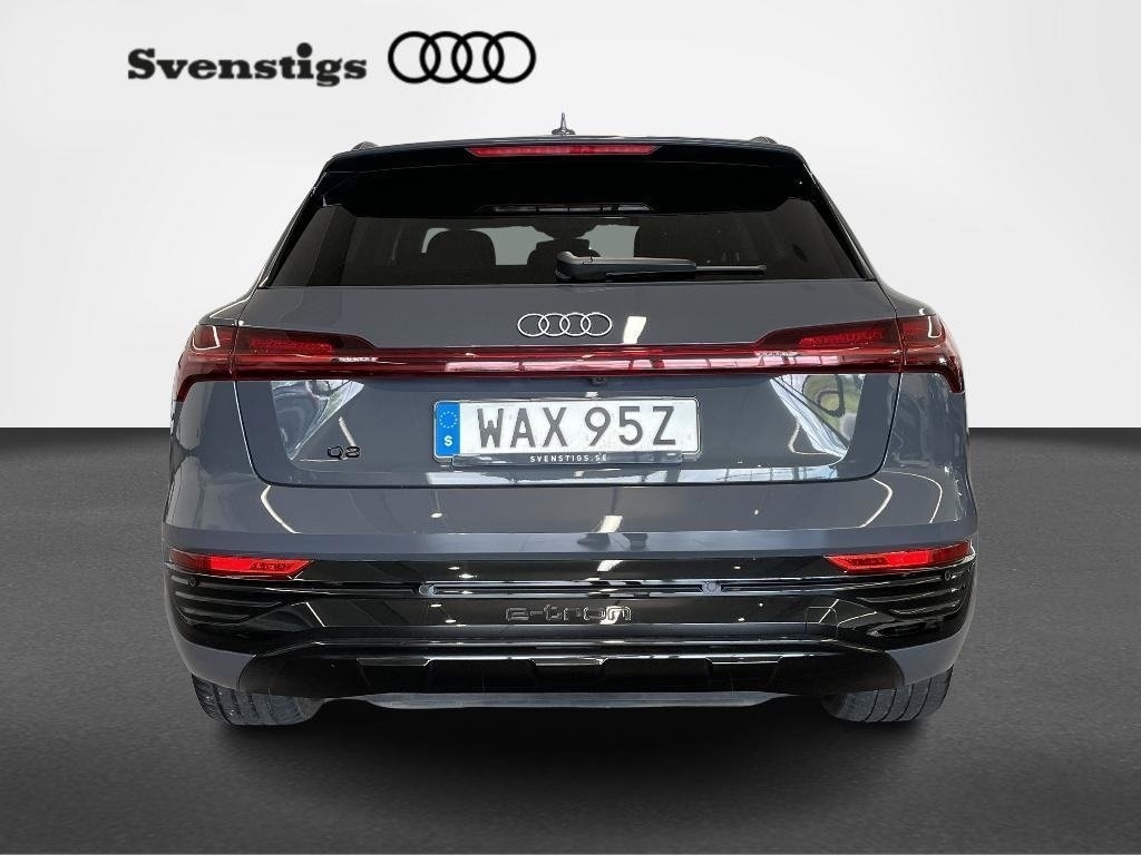 Audi Q8 e-tron 2024, photo 7/10