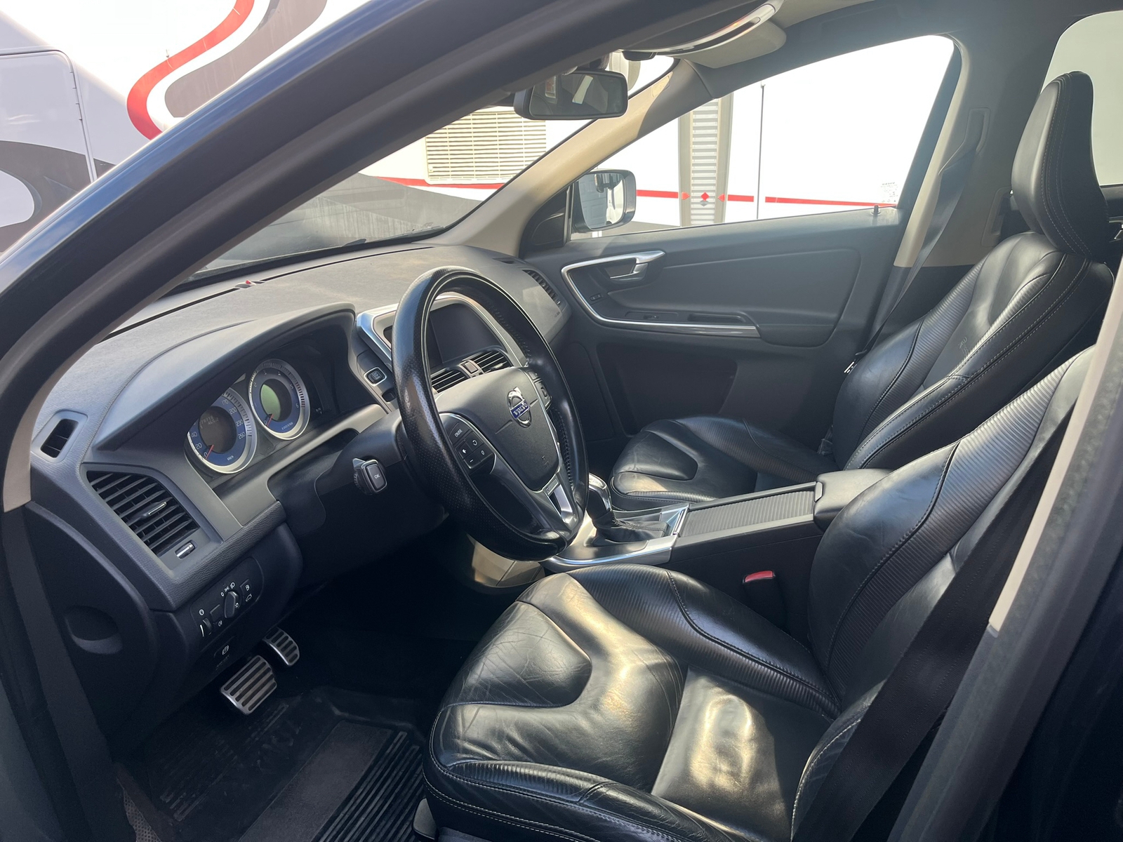 Volvo XC60 D4 AWD Geartronic 2013, kuva 5/10