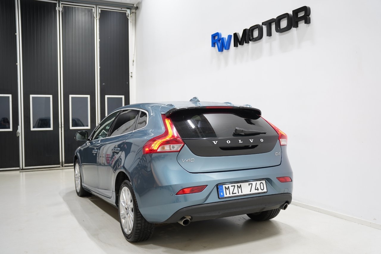 Volvo V40 D4 177hk Momentum 2013, bild 4/10