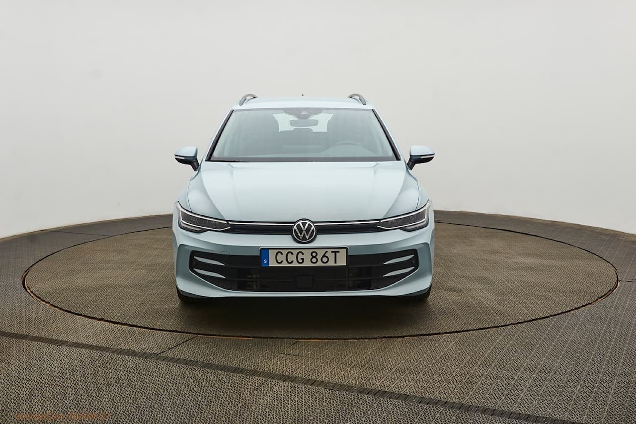 Volkswagen Golf 1.5 eTSI ACT OPF 2025, photo 3/10