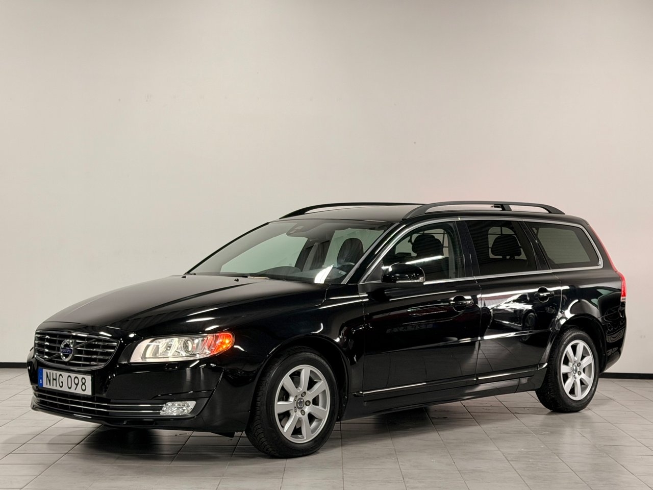 Volvo V70 2014, kuva 4/10