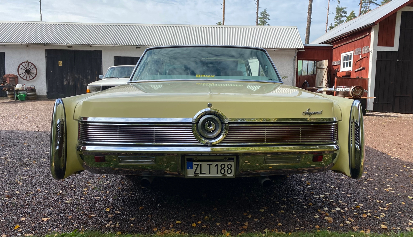 Chrysler Imperial Crown 1968, kuva 4/10