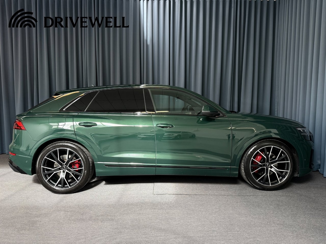 Audi Q8 2025, photo 4/10