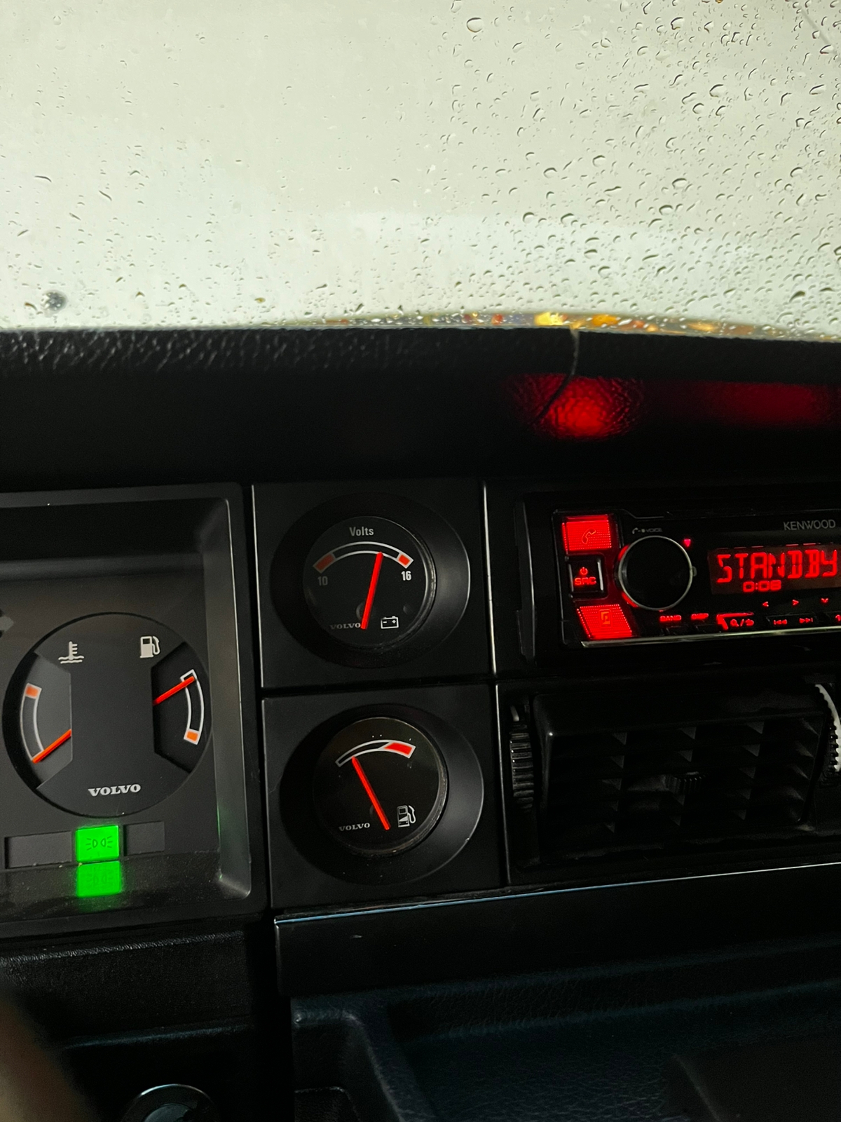 Volvo 240 2.3 Manuell 1987, photo 4/5