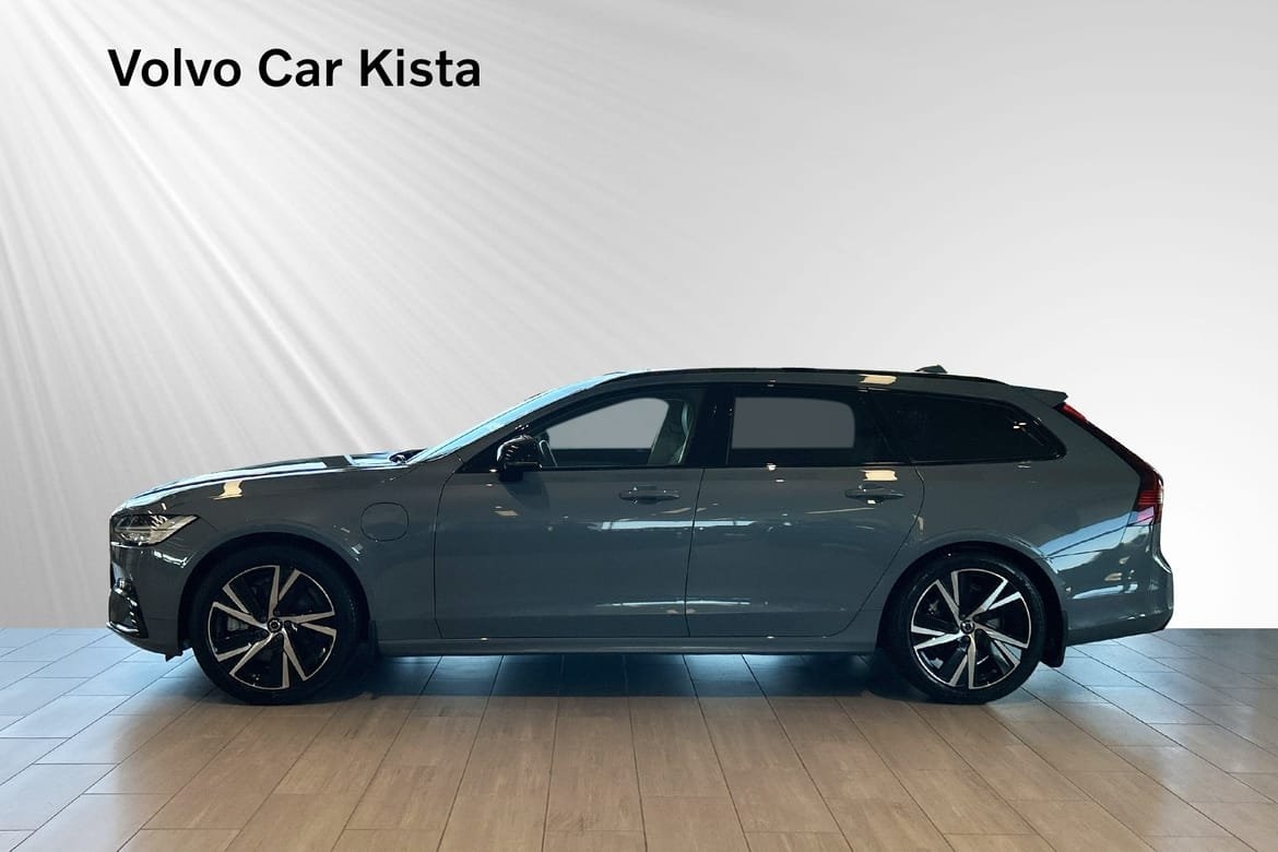 Volvo V90 2023, kuva 3/10